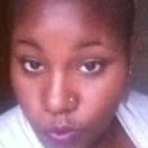 Meet your Posher, Dominique